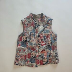 Vintage Style Patchwork Quilted Vest Reversible Boho Folk Art Button Front Women